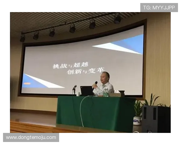 南京攀岩队携手创新配合策略引发热议攀岩运动新风潮