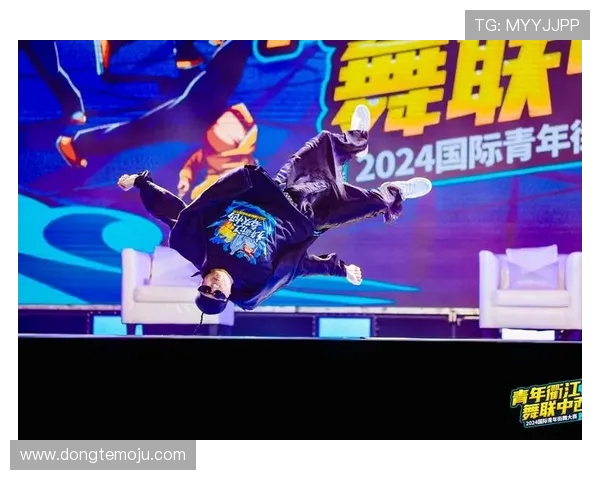 南京街舞队与武汉街舞队的速度对决赛后分析与精彩回顾 南京街舞队与武汉街舞队的速度对决赛后分析与精彩回顾