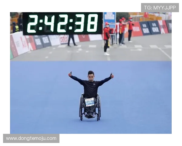 成都攀岩队在城市马拉松中的个人能力表现分析与点评