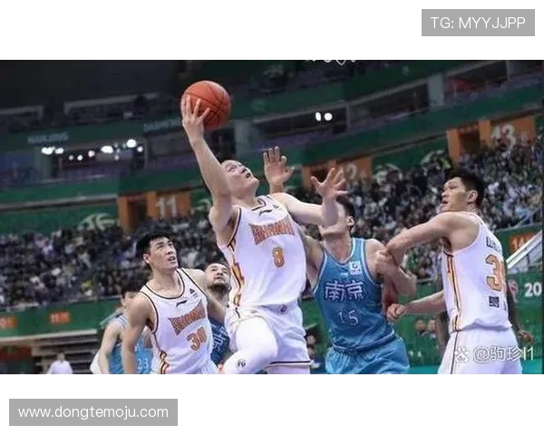 赛后分析重庆篮球队与西安篮球队的战术对决与启示 赛后分析重庆篮球队与西安篮球队的战术对决与启示