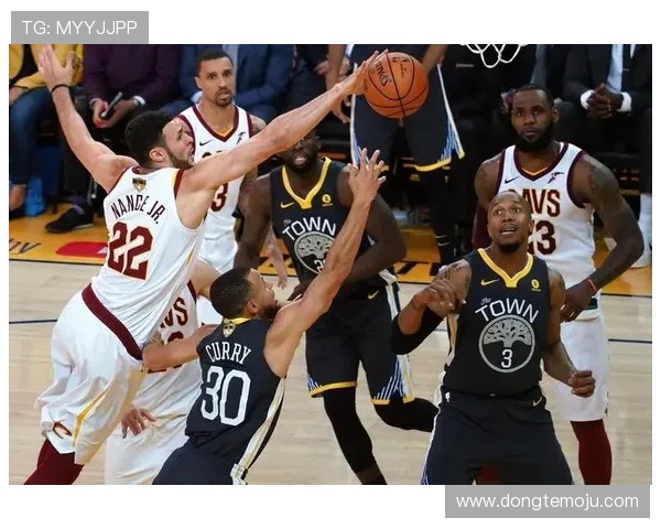 2016年NBA季后赛骑士与勇士的巅峰对决与传奇逆转之路