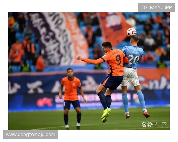 中超激战泰达对决深圳队双方全力争胜展现精彩足球盛宴