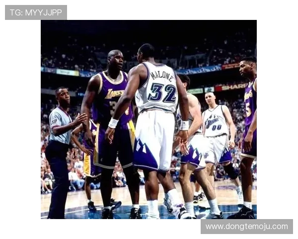 奥尼尔与卡尔马龙的巅峰对决：篮球历史上的传奇之战