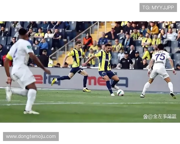 德国与法国热身赛前瞻两队实力对决引发球迷热议 德国与法国热身赛前瞻两队实力对决引发球迷热议