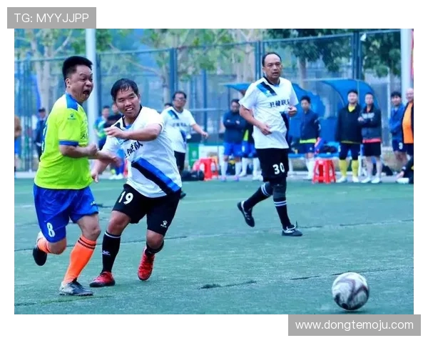 杭州足球队团队协作能力显著提升创新高引发广泛关注与赞誉